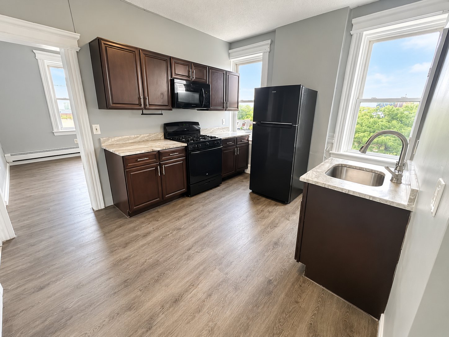 Orange Apartment: 300 Watchung Ave