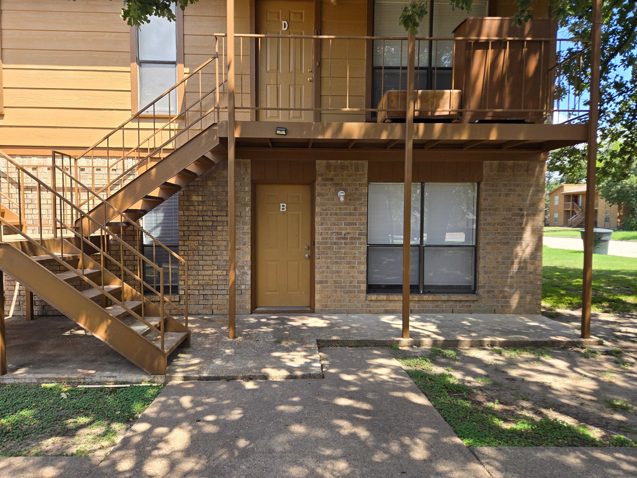 College Station Multiplex: 2408 Bandera Dr