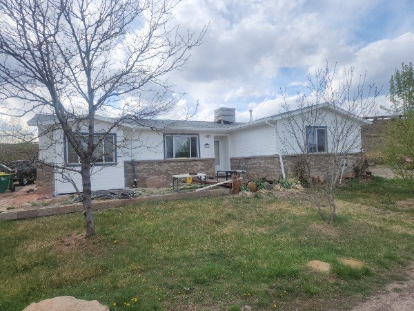 golden House: 801 Kilmer st