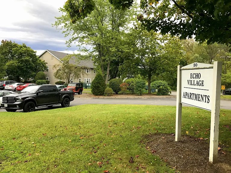 Amherst Apartment: 30 Gatehouse Road