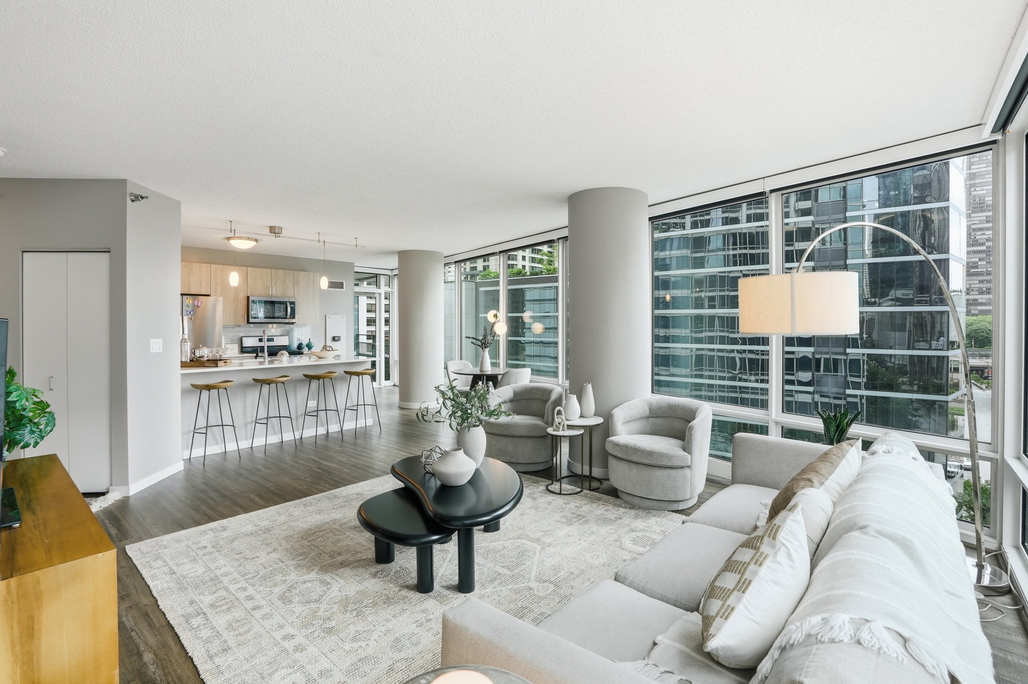 Chicago Condo: 345 E Ohio St,