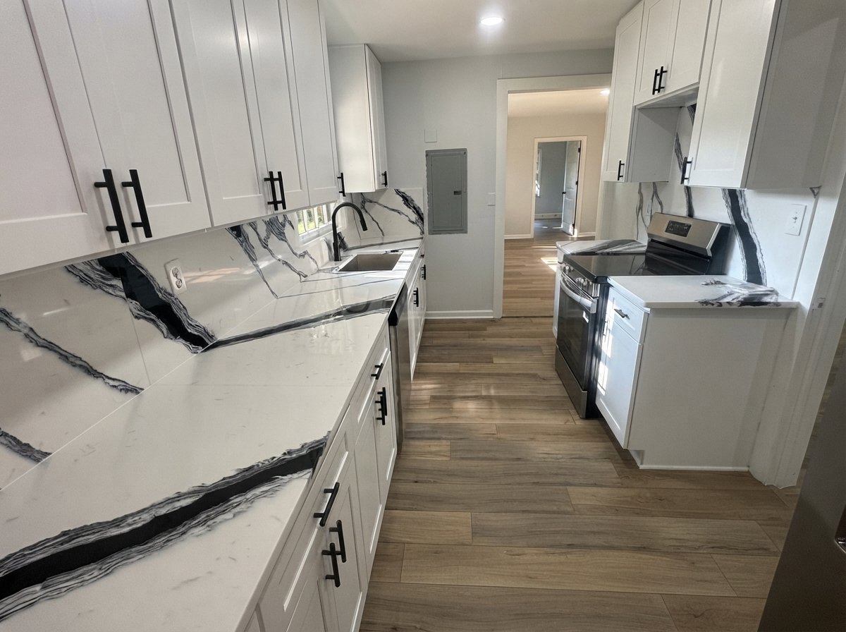 Decatur House: 1847 Derrill Drive