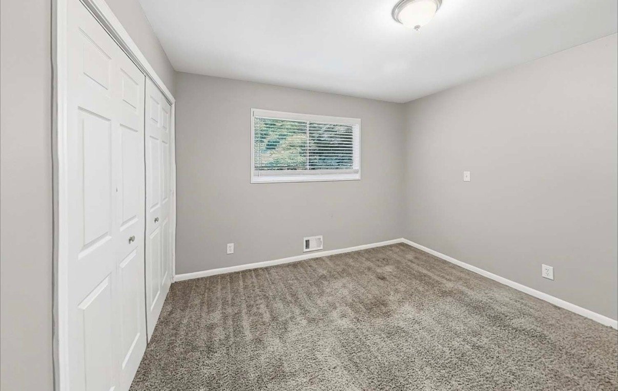 San Antonio House: 4627 Barhill St