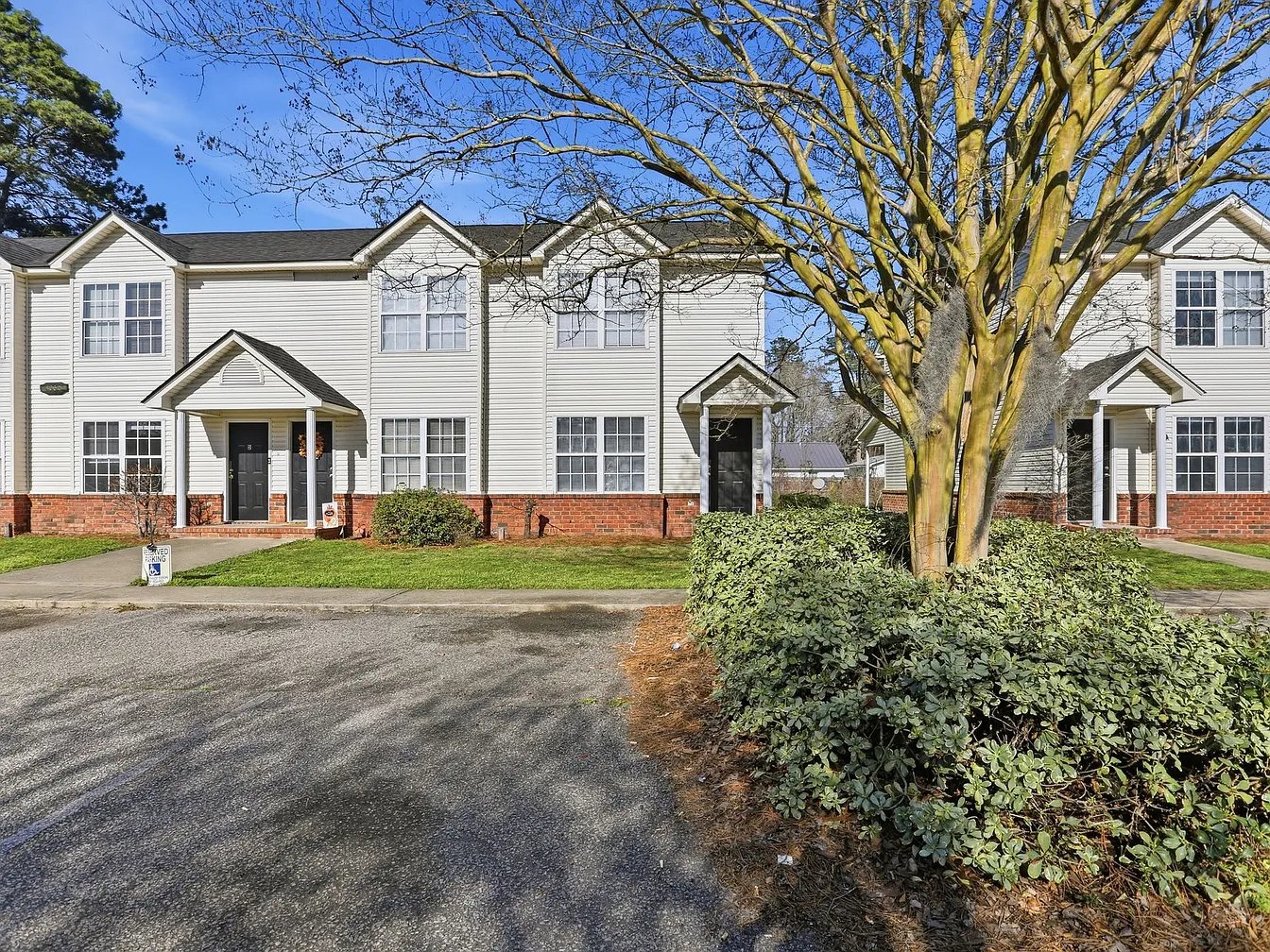 North Charleston Townhome: 4044 Cedars Pkwy
