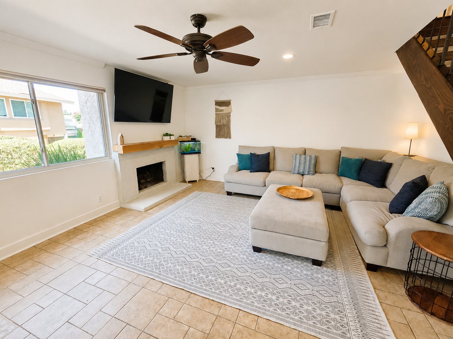 Encinitas Townhome: 237 Countryhaven Road