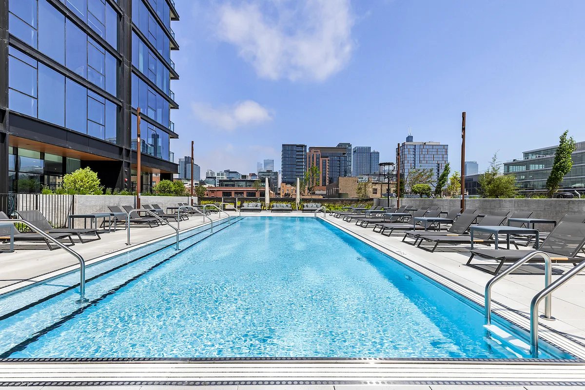 Chicago Condo: 231 N Elizabeth St