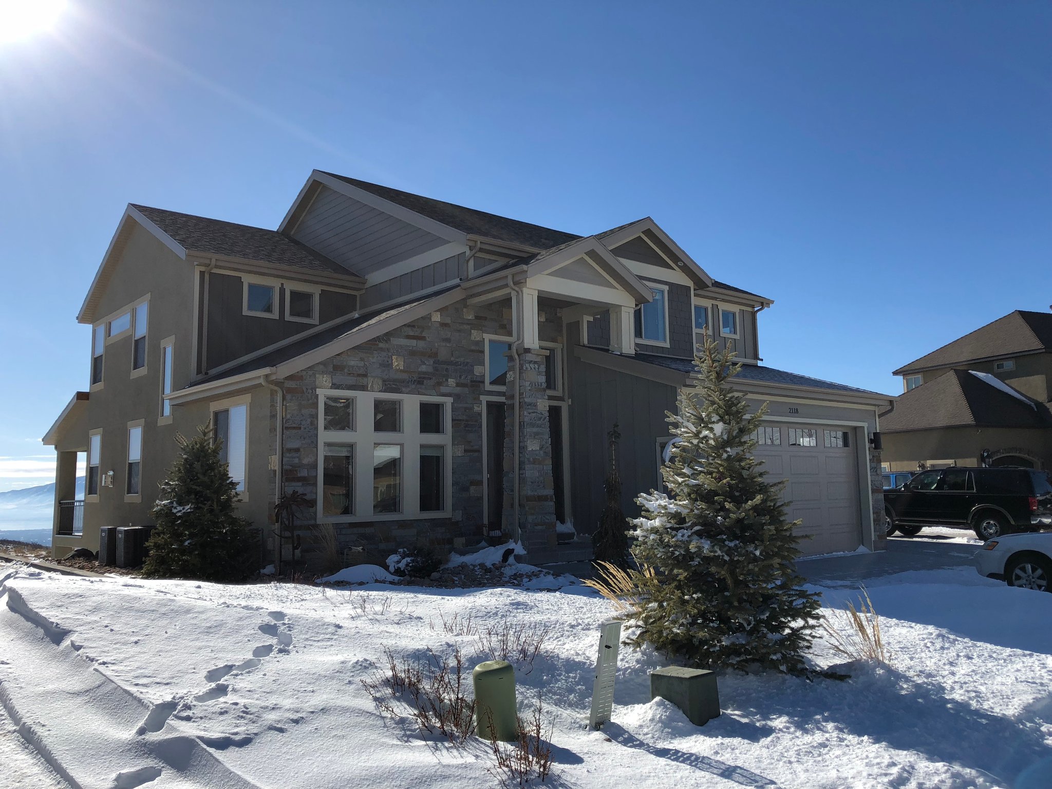 Draper House: 2118 E Ash Down Ln