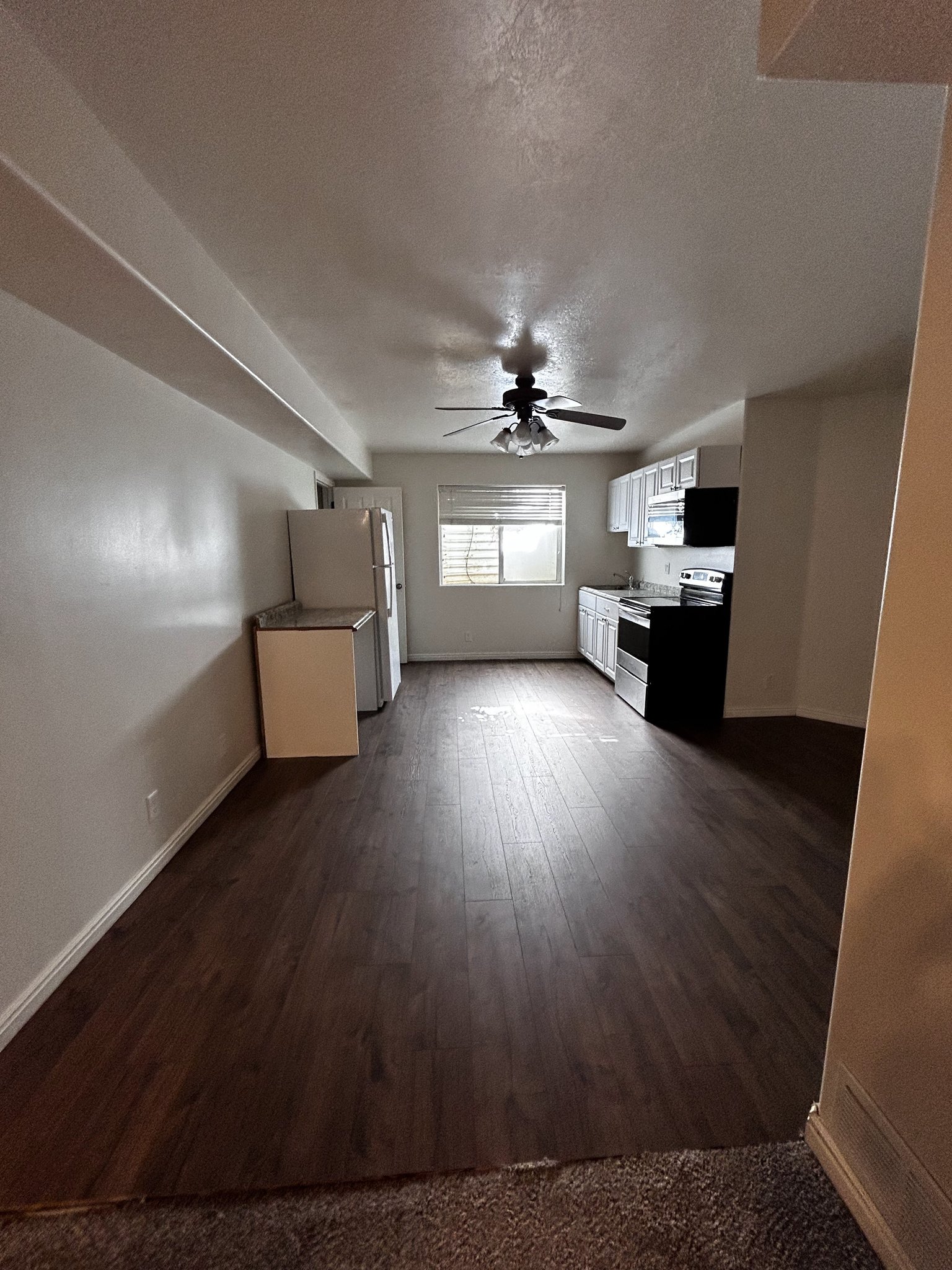 Cedar City Multiplex: 1148 Northfield Rd Unit 1