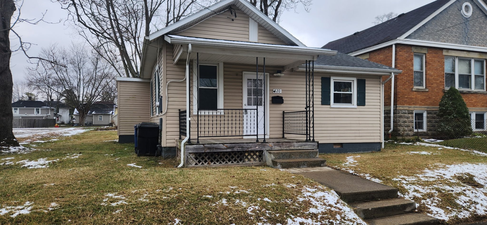 Wilmington House: 320 Grant St