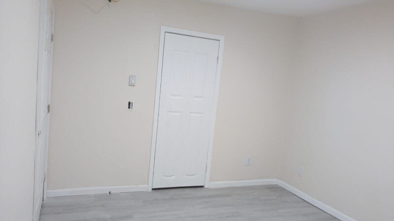 Scranton Apartment: 433-435 Prescott Ave