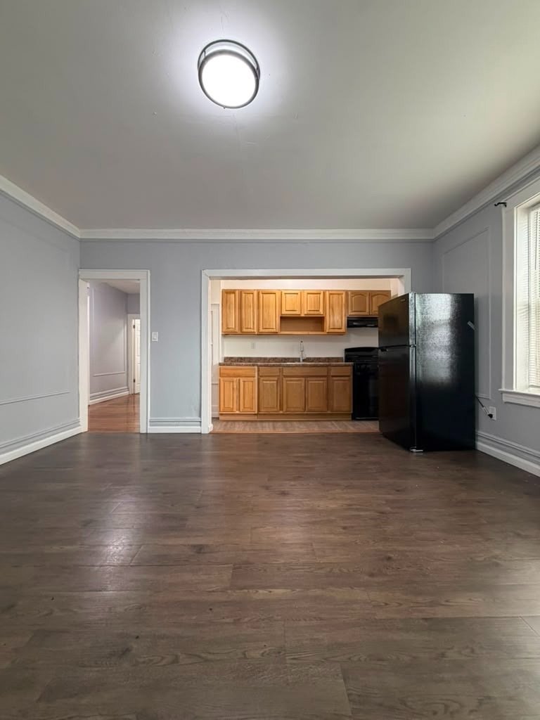 East Orange Apartment: 120 N Oraton Pkwy