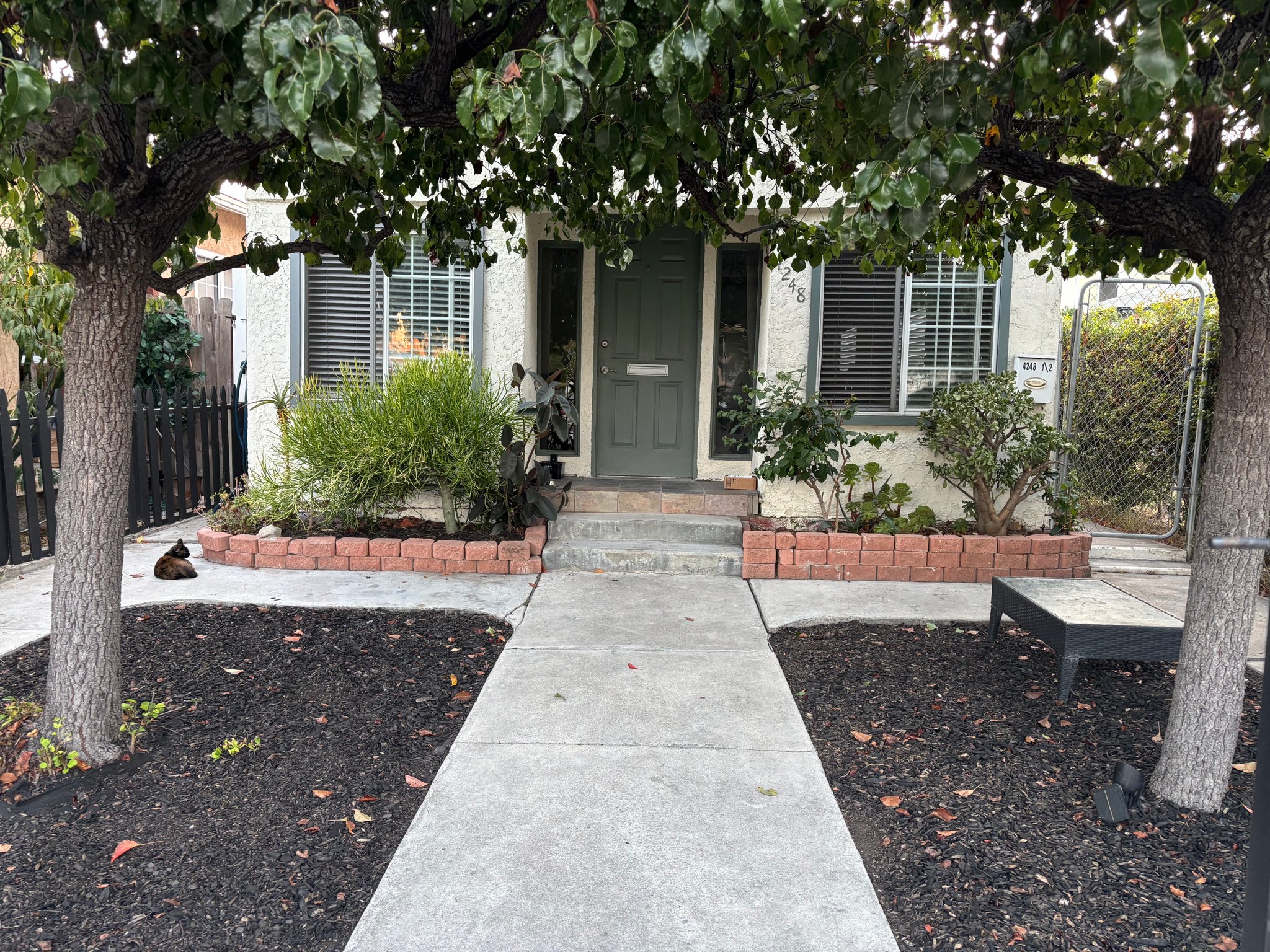 San Diego Single Room: 4248 41st Street