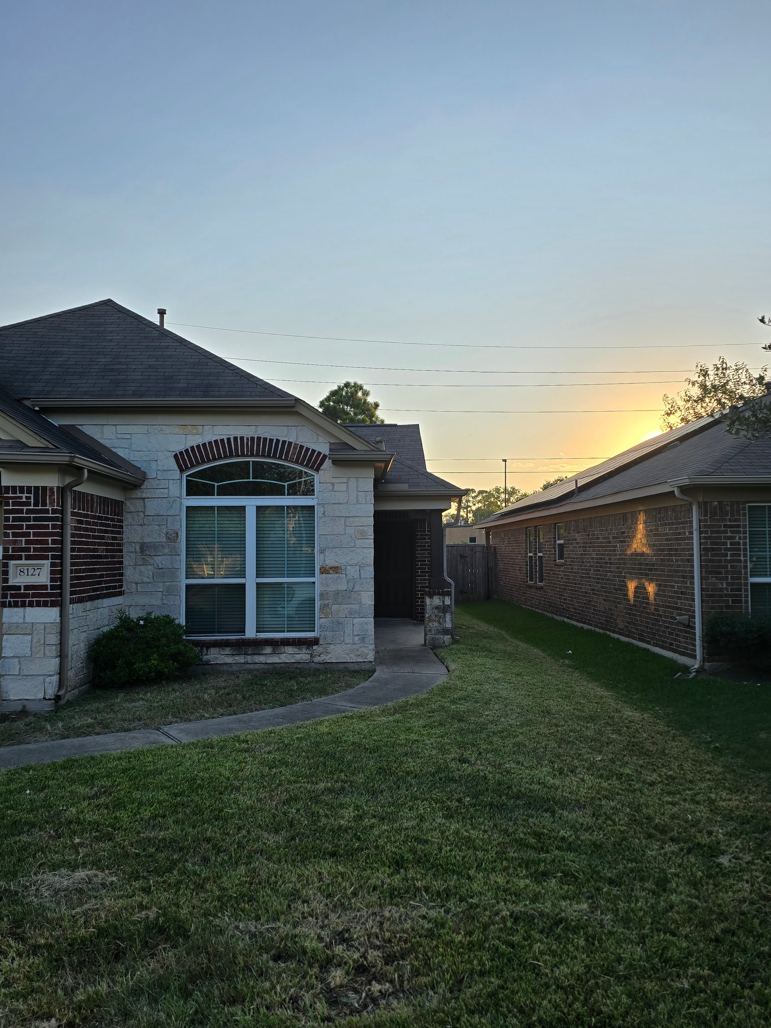 Houston House: 8127 Redbud Point Ln