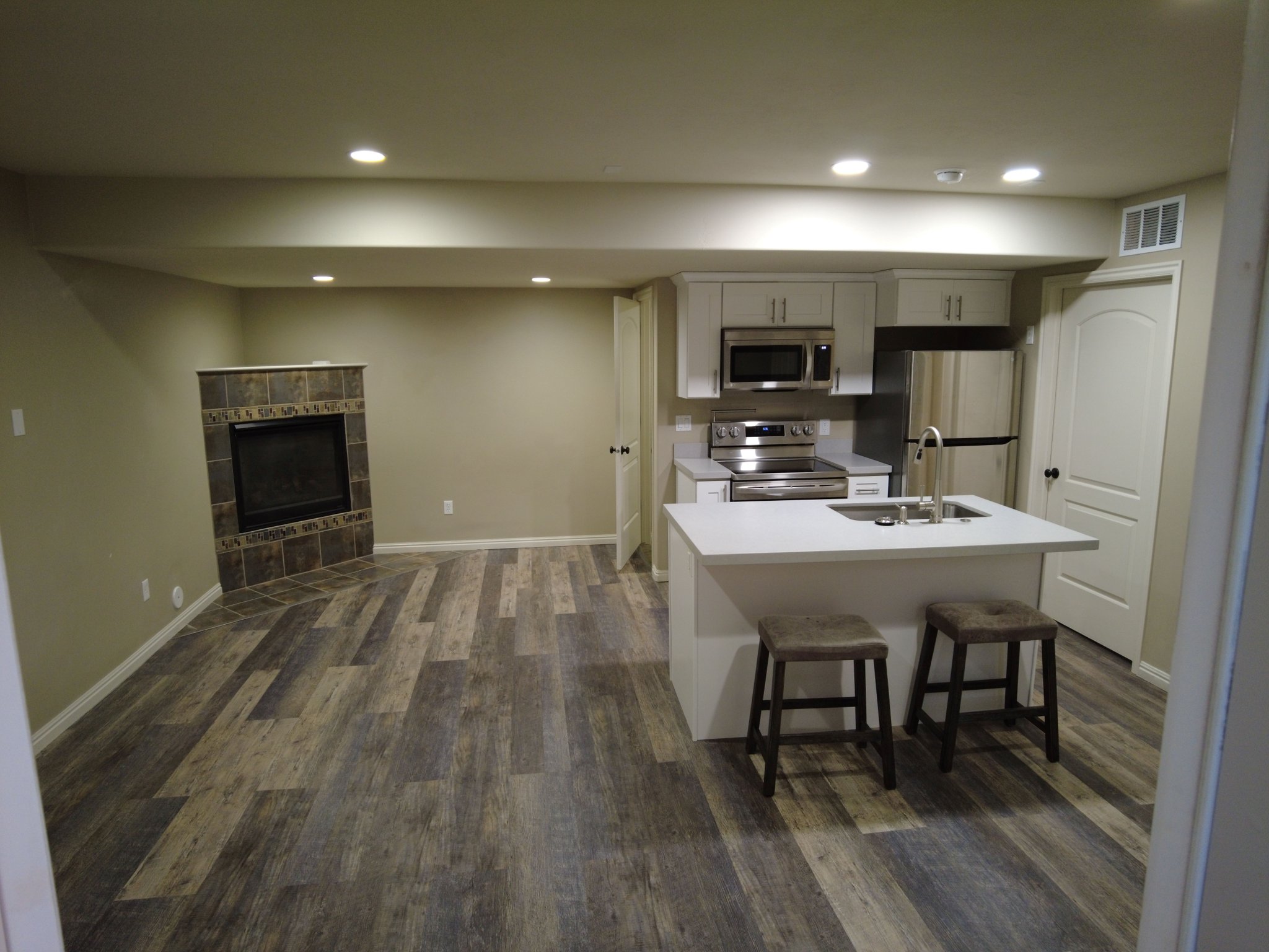 South Jordan House: 3952 West Sienna Dune Drive
