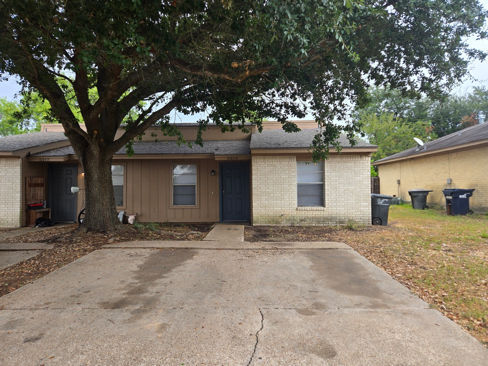 College Station Multiplex: 3319 Bluestem