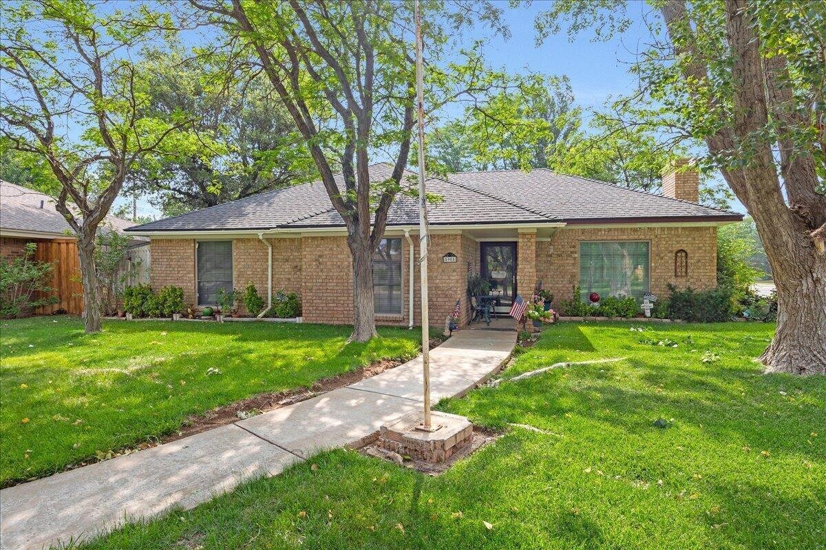 Amarillo House: 5905 Pelman Pl