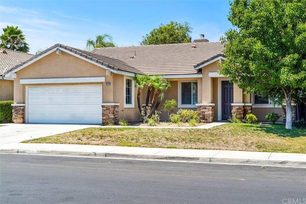 Murrieta House: 39328 Bonaire Way