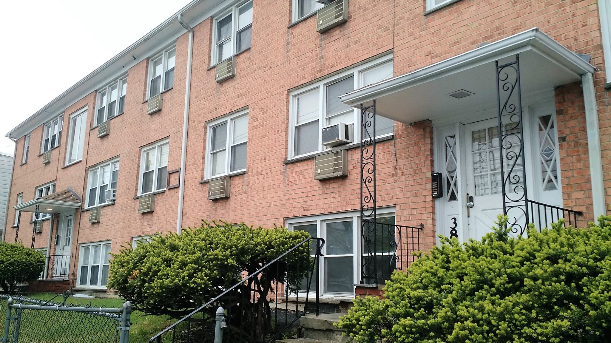 Irvington Apartment: 385 Stuyvesant Ave