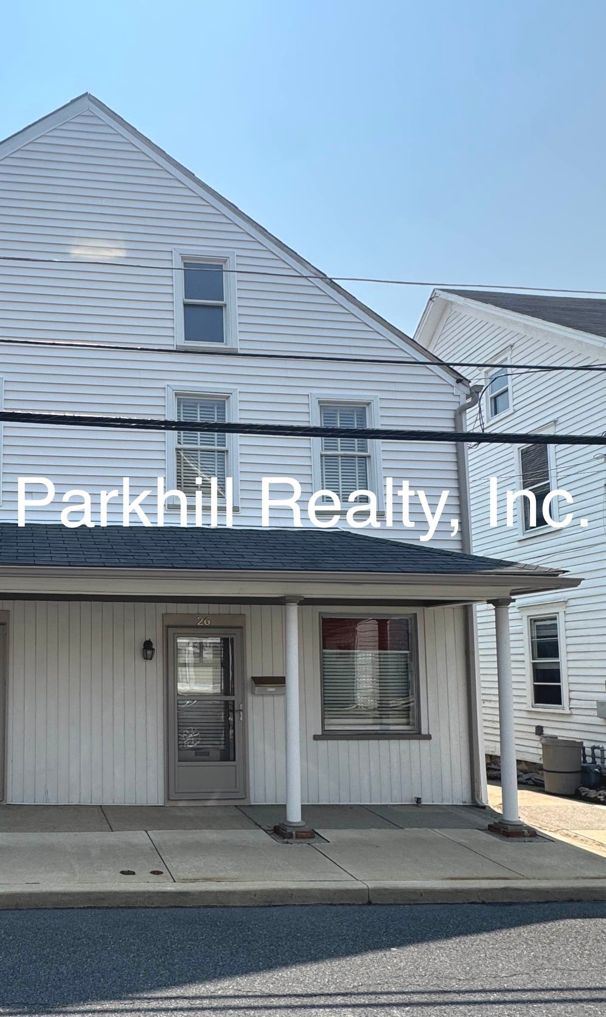 Pen Argyl Townhome: 26 Pen Argyl Street