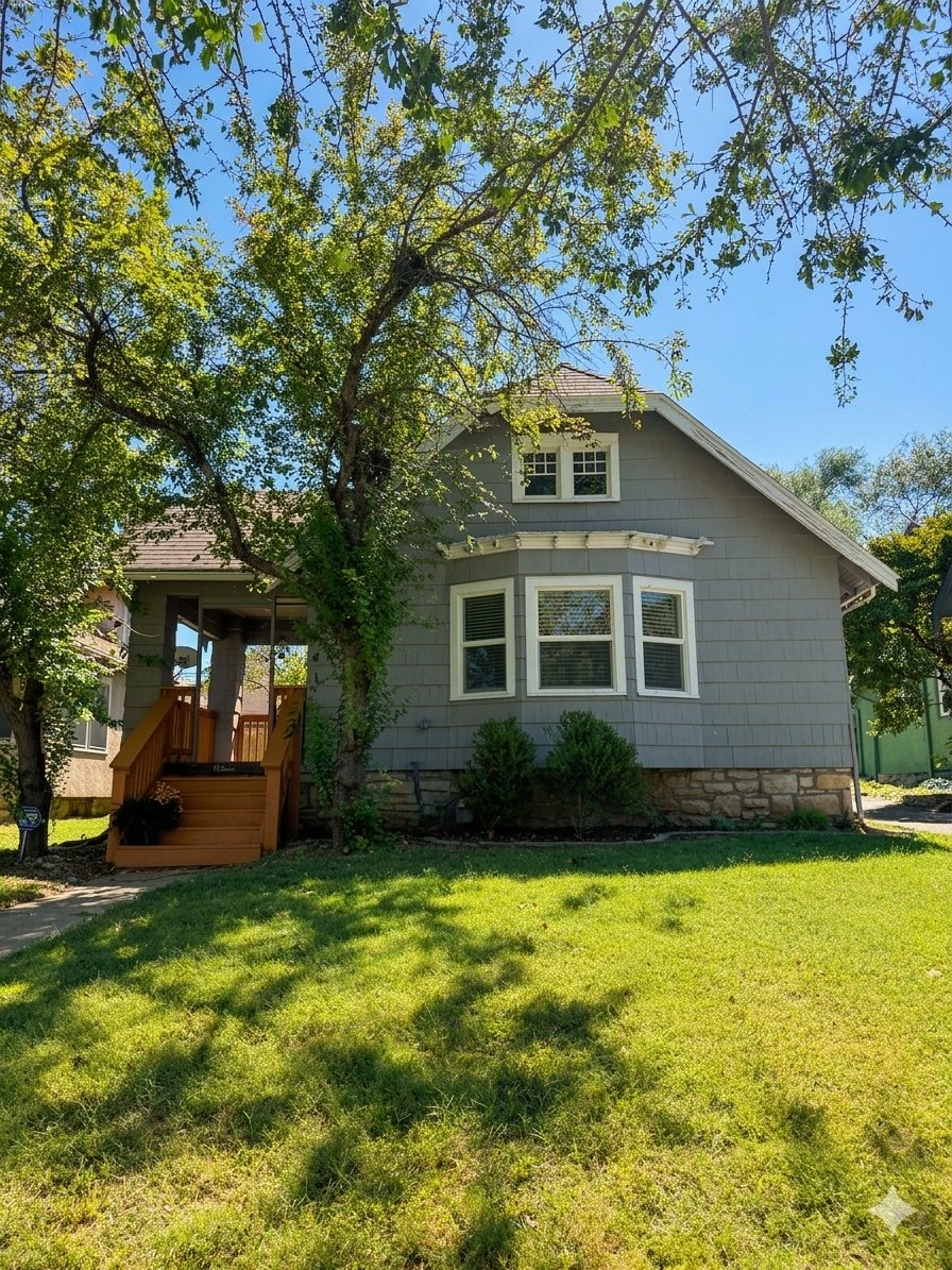 Kansas City House: 741 E 63rd Ter