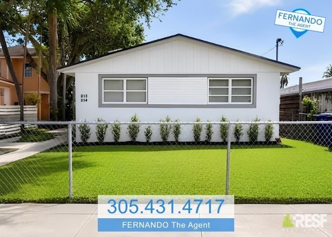 Miami House: 212 Northwest Blvd.
