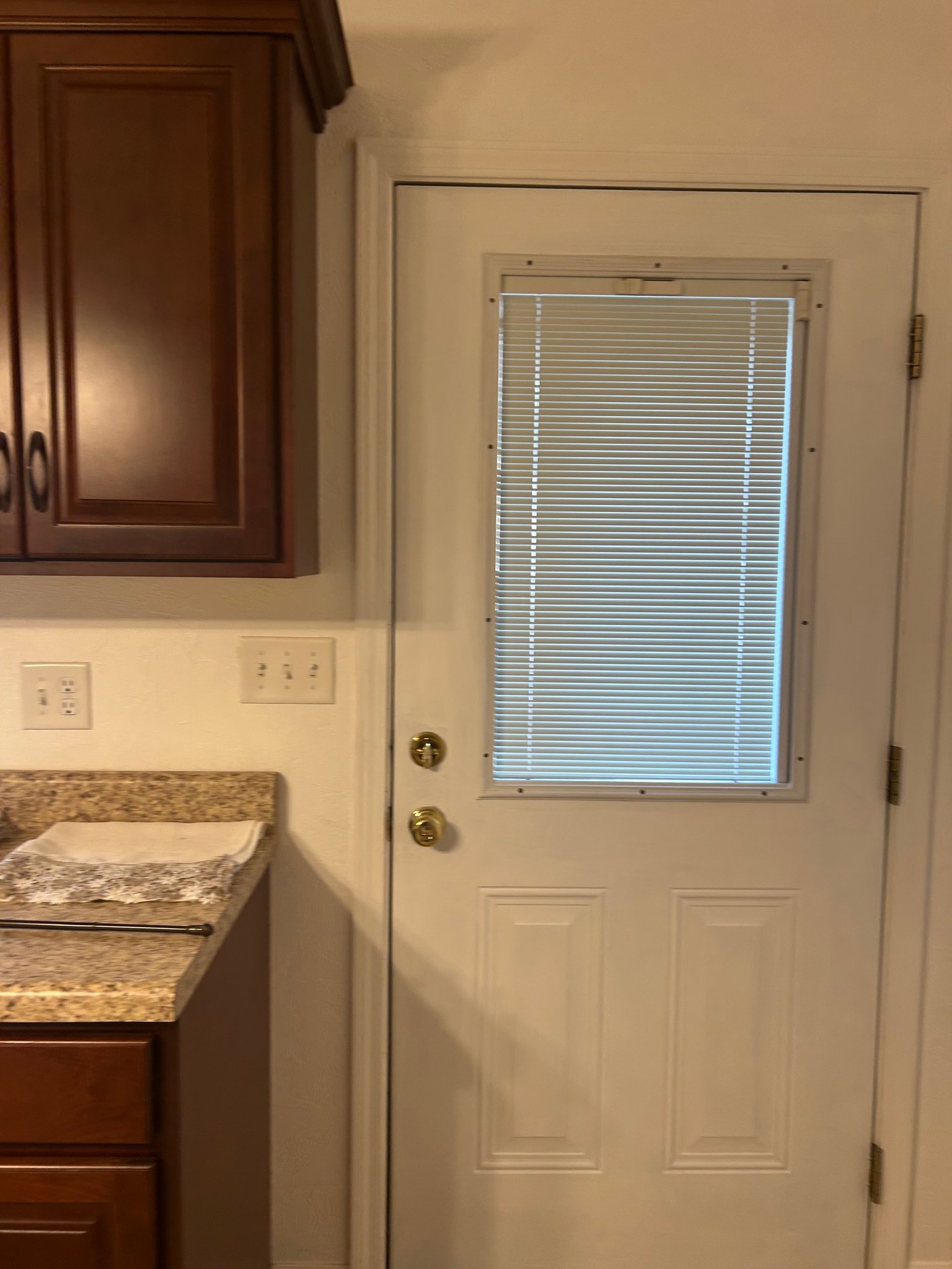 Greensburg House: 1047 Myers Rd
