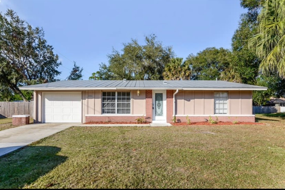 Port Charlotte House: 20302 Lorenzo Ave,