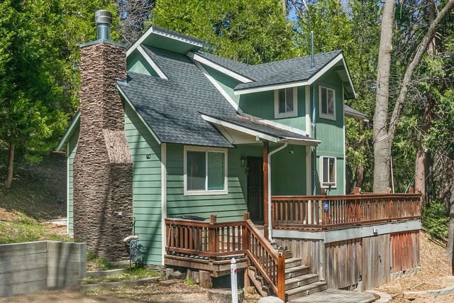 Cedar Glen House: 144 Silver Spruce