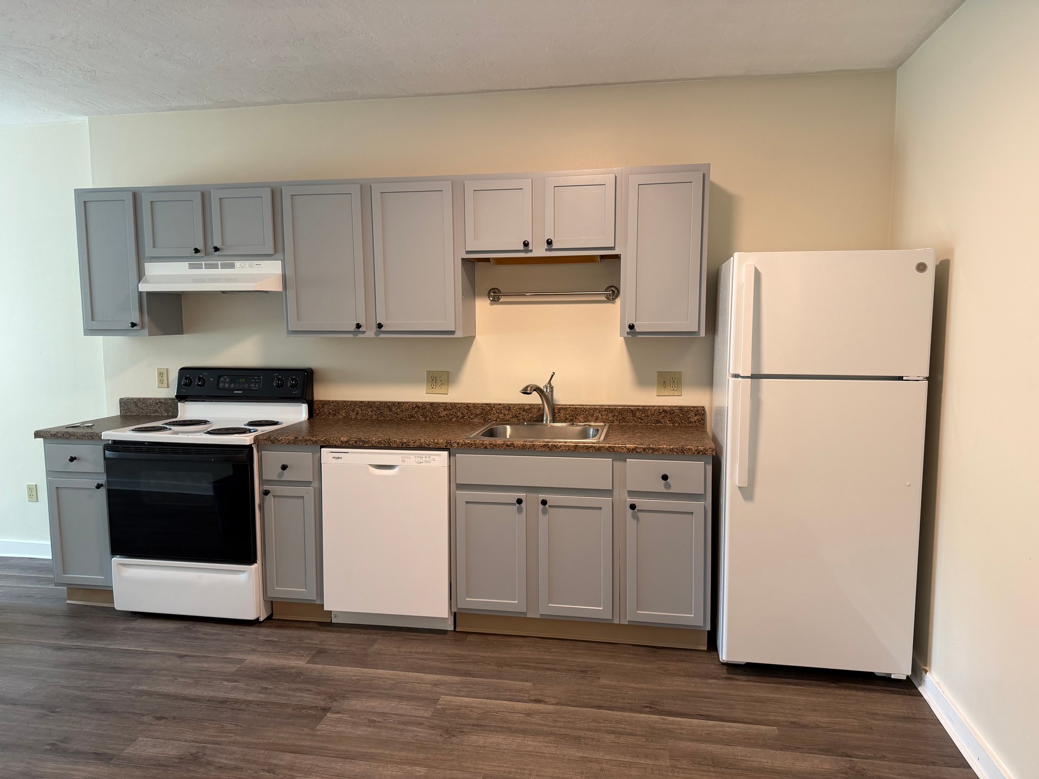 Amherst Apartment: 30 Gatehouse Road
