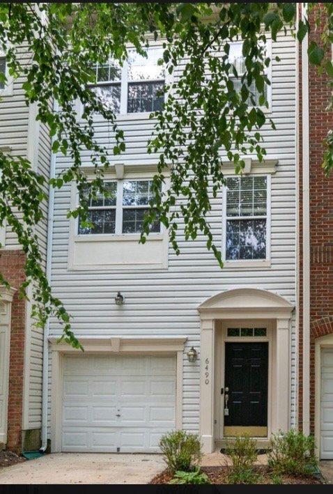 Alexandria Townhome: 6490 Tayack Place