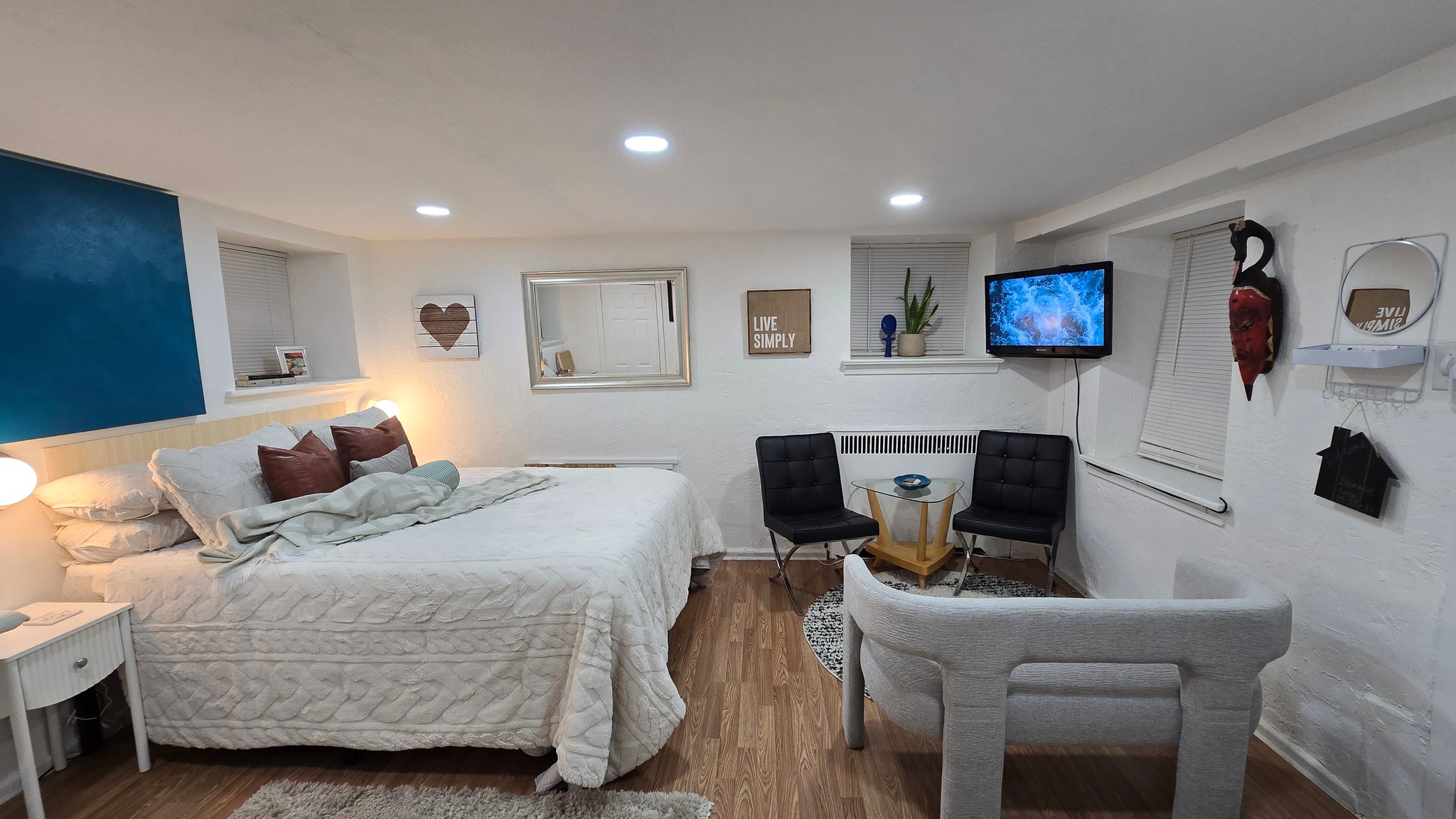 Philadelphia Apartment: 6142 N 8th St