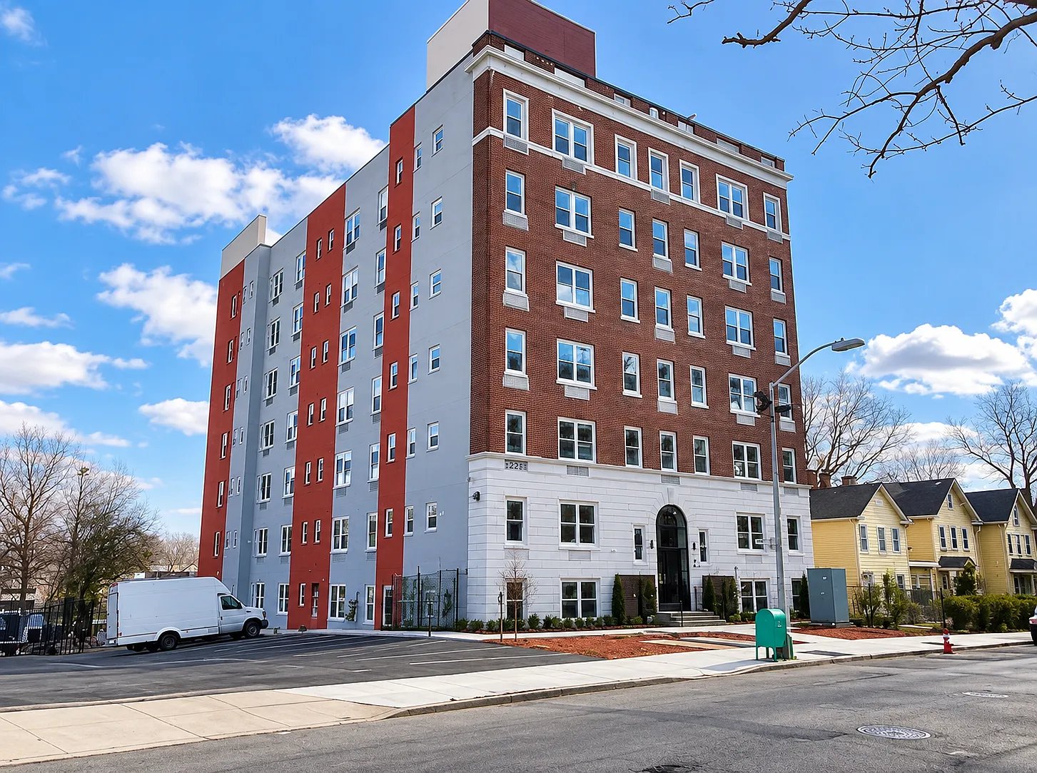 East Orange Apartment: 106 North Grove