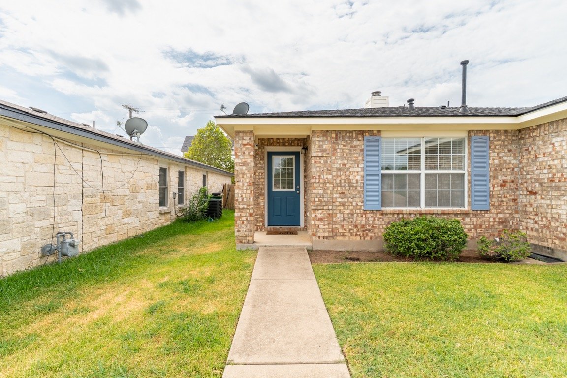 Round Rock House: 3912 Haleys Way