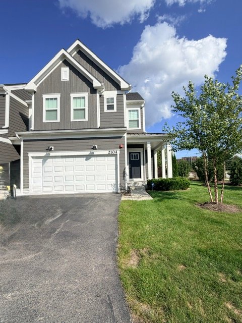 Naperville Townhome: 2104 Weatherbee Ln
