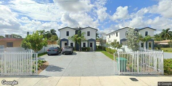 Florida City House: 1225 NW 9th Avenue,