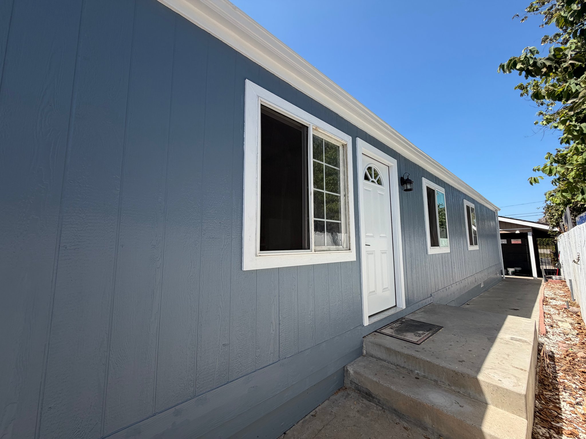 Ventura House: 11346 Violeta St