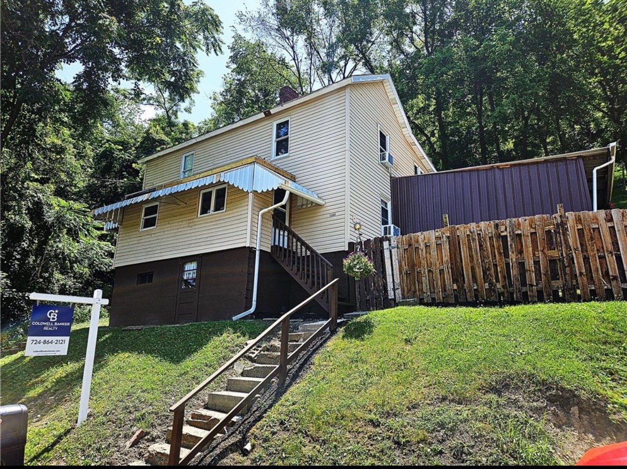 brownsville House: 1243 2nd St, Brownsville, PA 15417