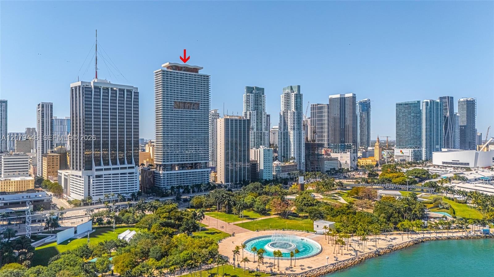 MIAMI Townhome: 50 Biscayne Blvd