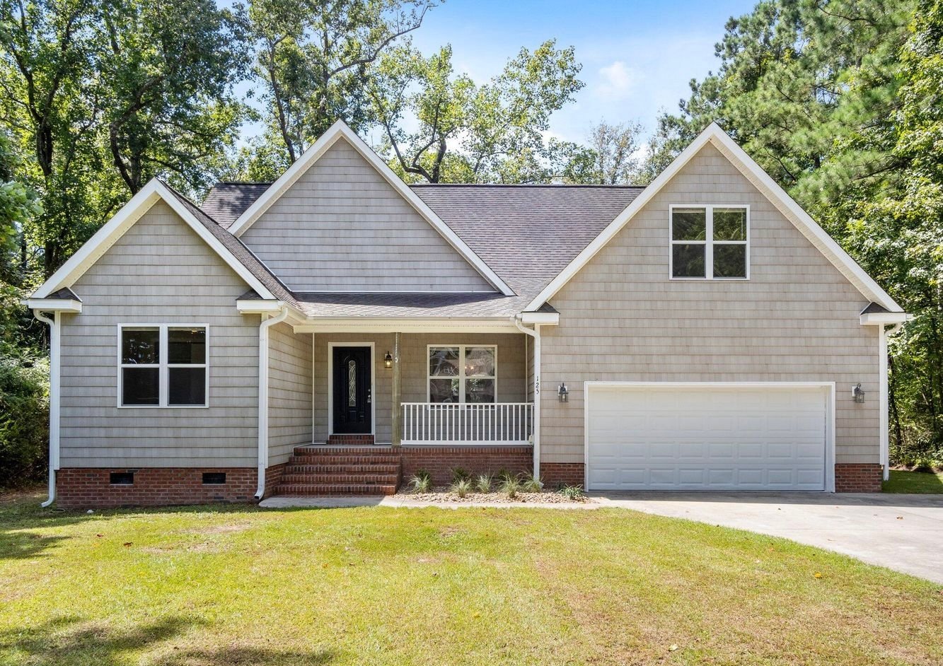 Sneads Ferry House: 125 Bayside Dr