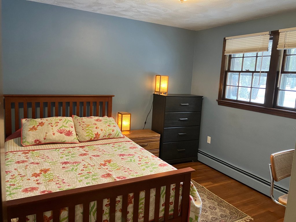Westford Single Room: 33 Plain Rd