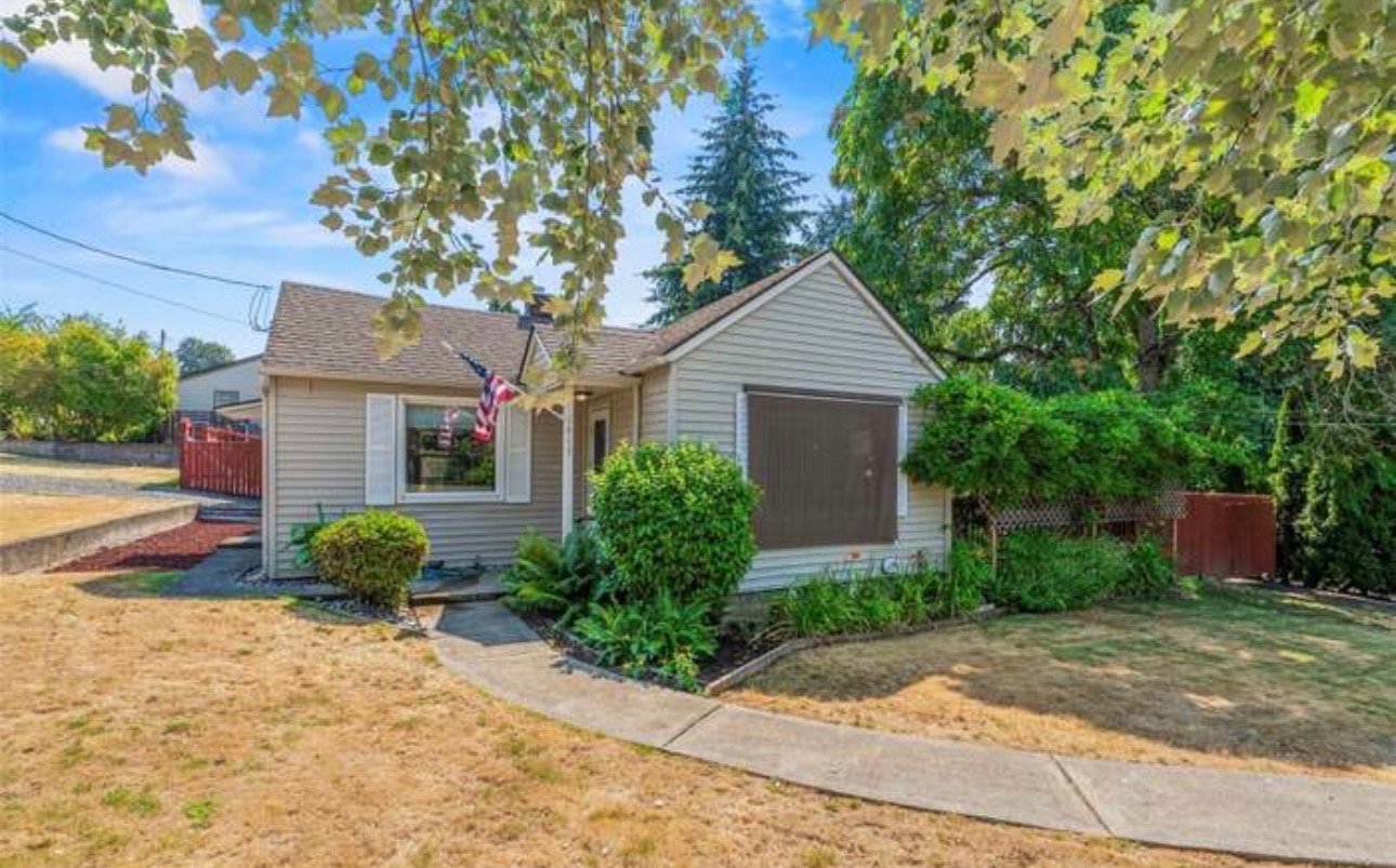 Vancouver House: 1415 X St
