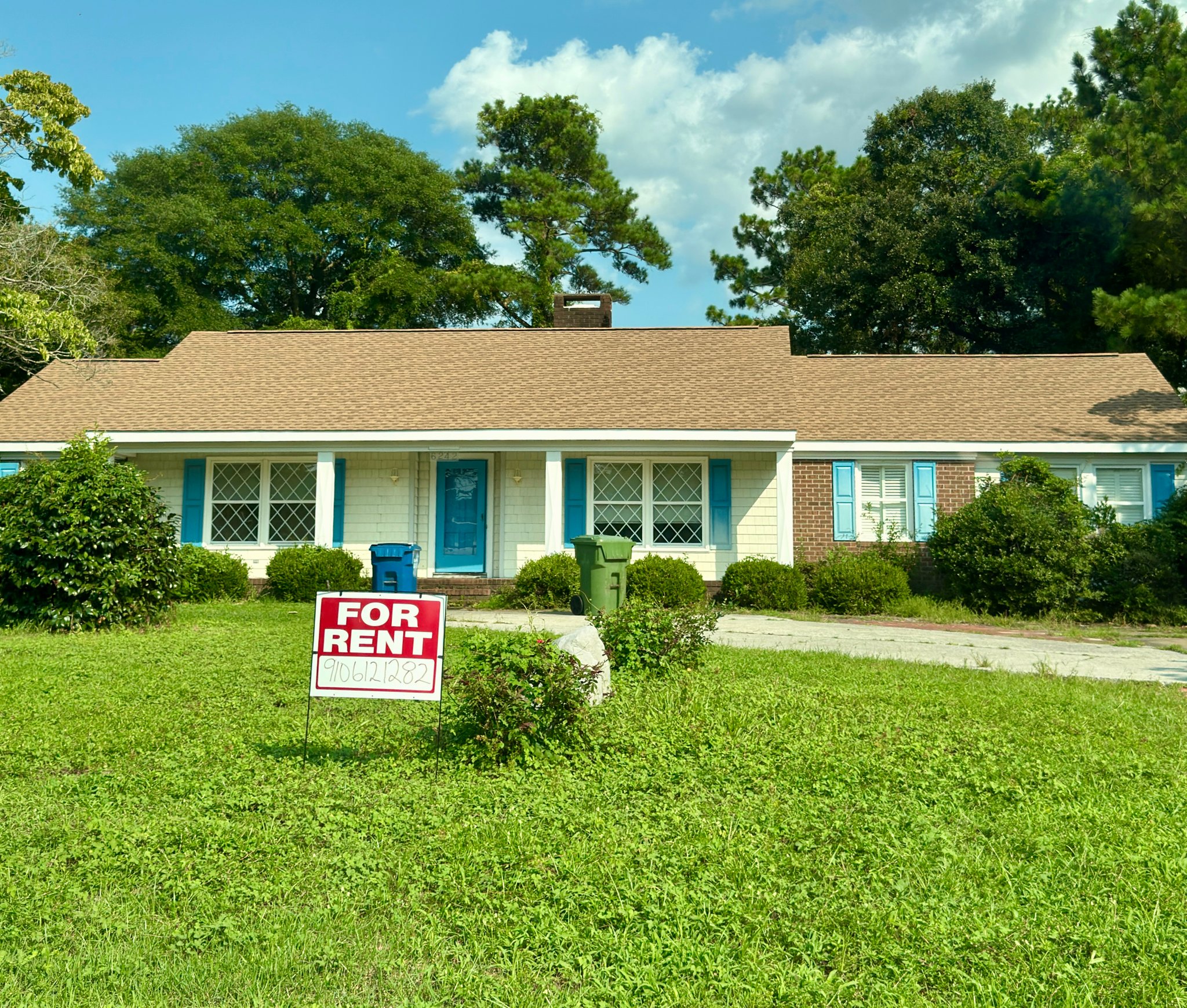 Wilmington House: 6242 Trowbridge St