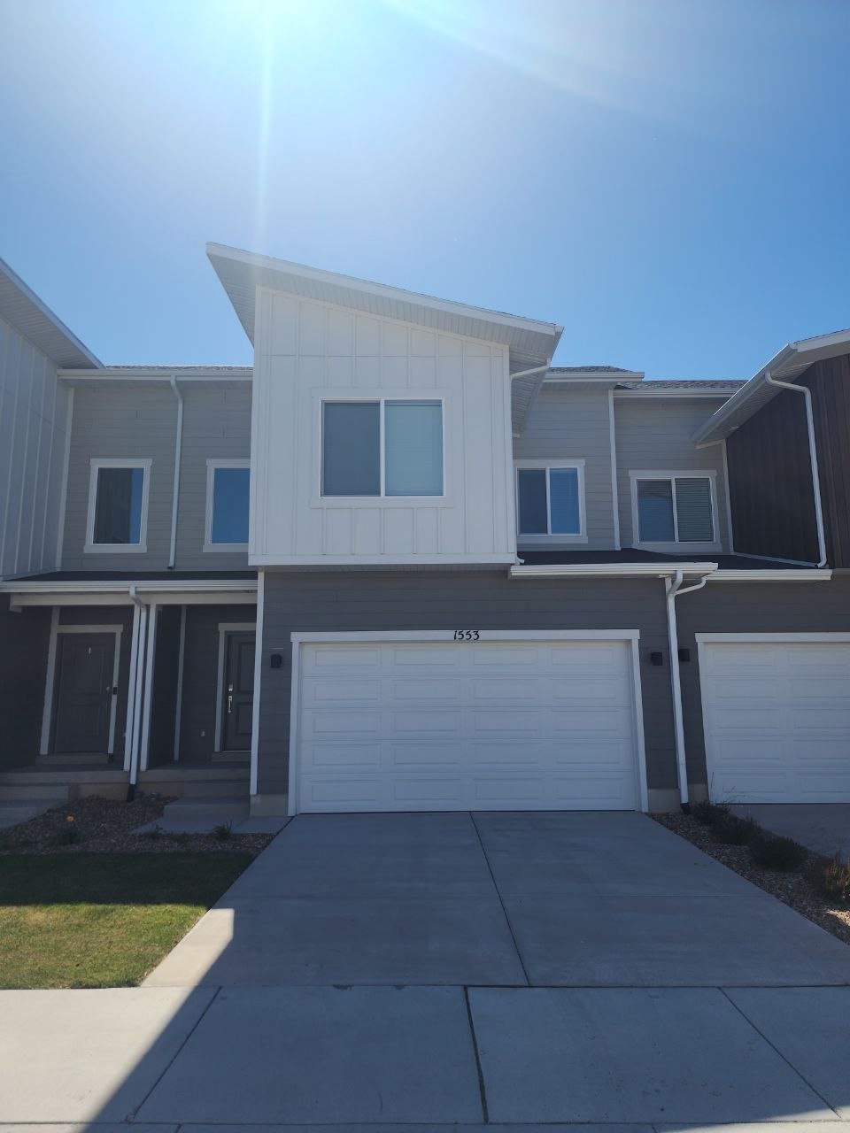 Saratoga Springs Townhome: 1553 W Charmer Ln