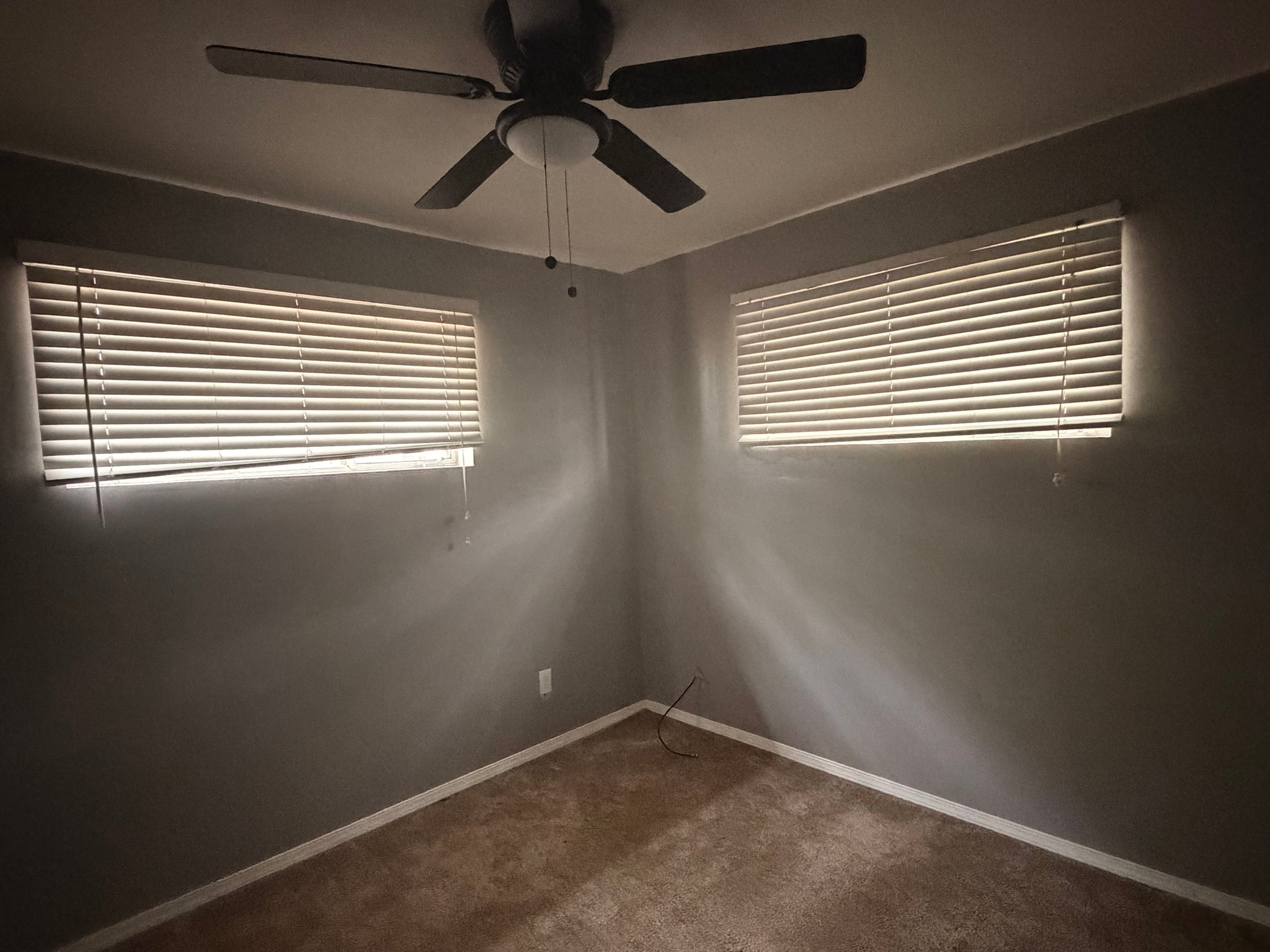Kearns Single Room: 5166 S 4660 W