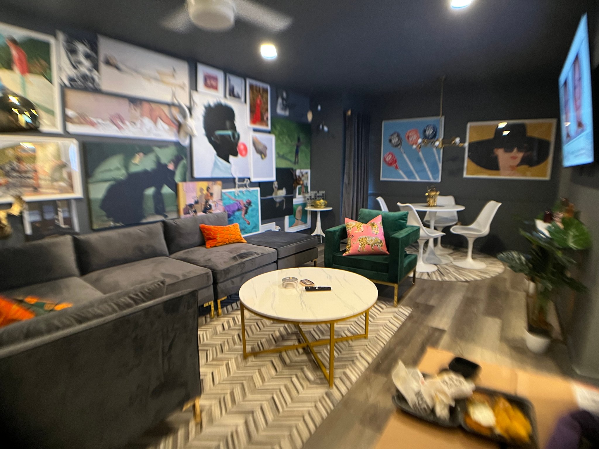 Dallas Townhome: 3045 Park Ln