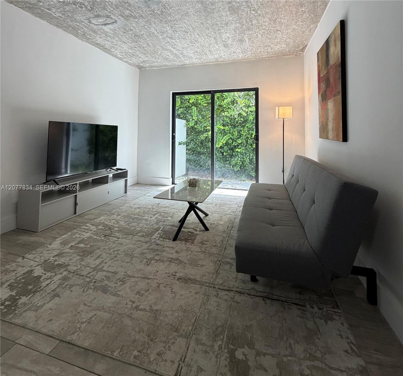 MIAMI Condo: 190 NW 69th St