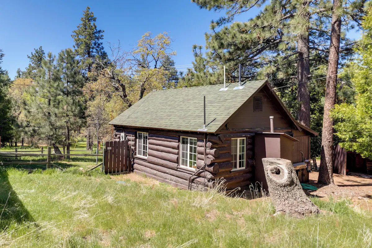 Mt. Laguna House: 10545 Sunrise Highway