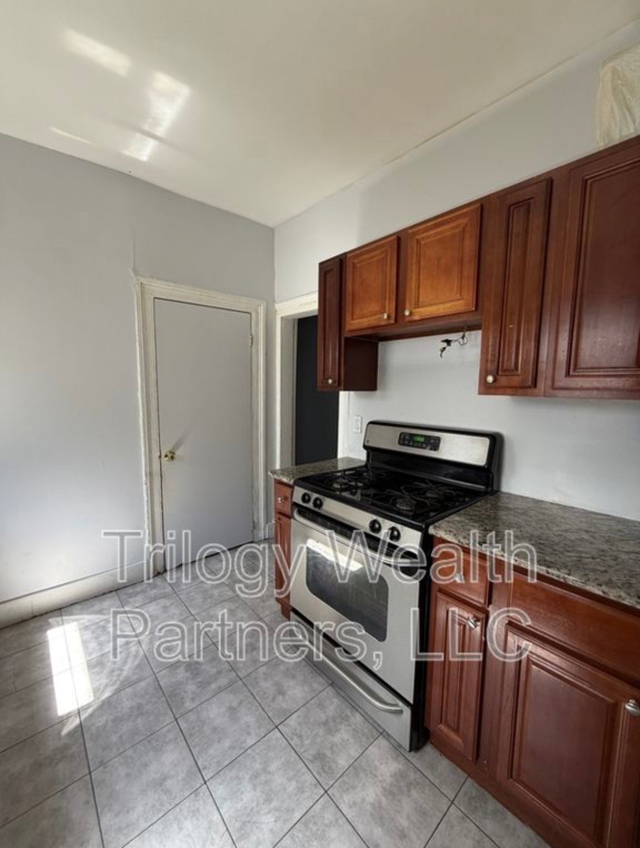 Orange Multiplex: 74 Park St