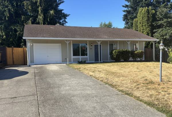 Tacoma House: 5040 38th St NE