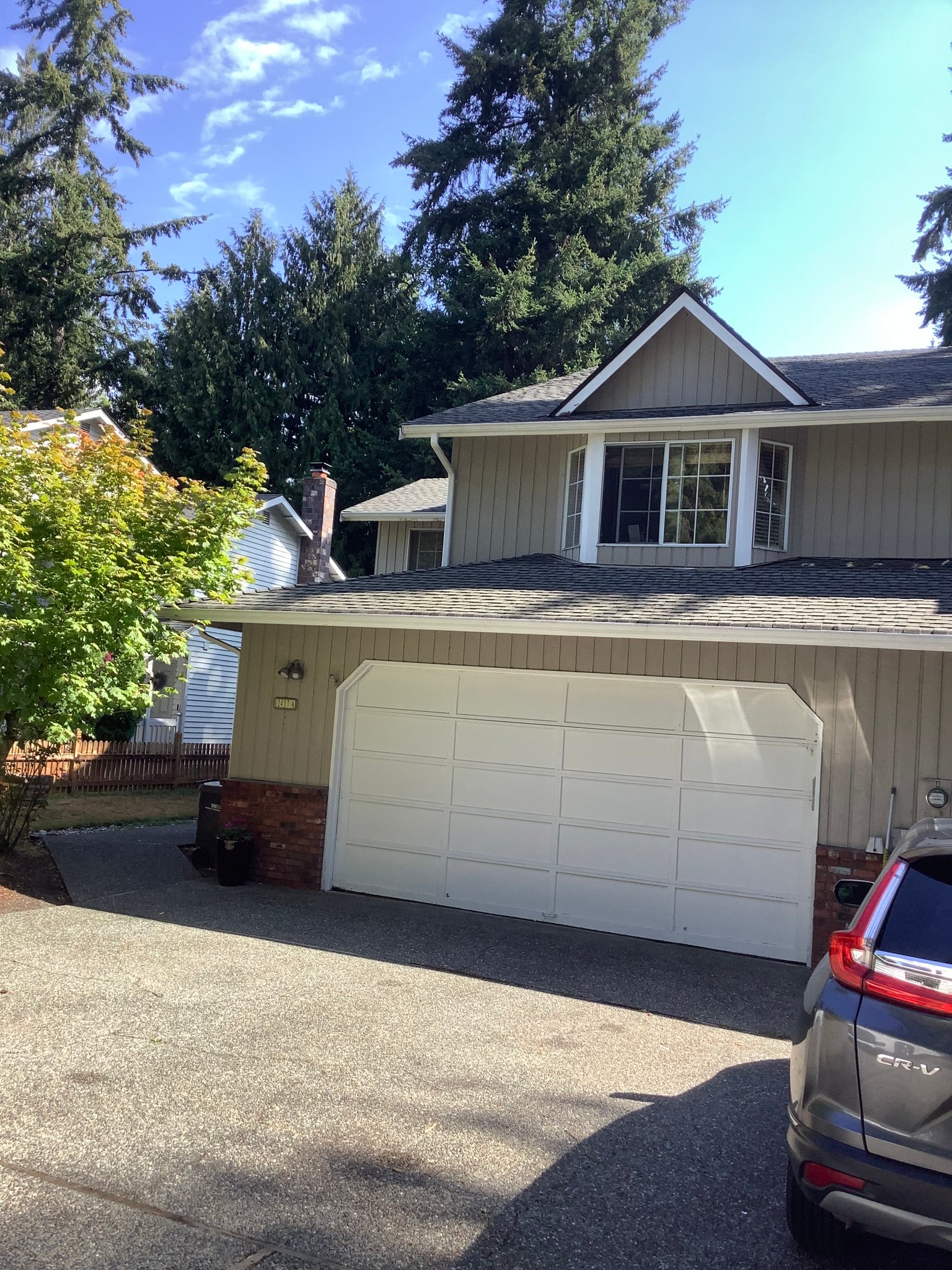 Everett House: 12417 51st